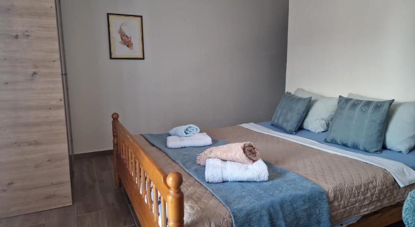 Image of Double Room with Terrace 10