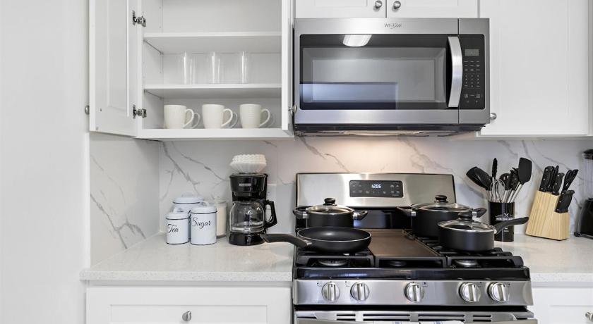 Bayou Cozy Family Getaway - NYC & NWK with free parking 3-Star Accommodation exterior