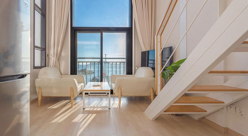 麗水 Aramer Spa Pension 3つ星 ゲストハウス ロビー