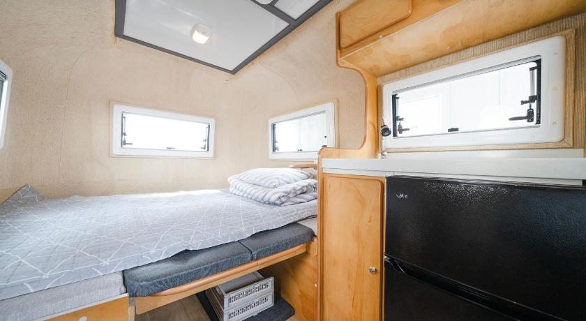 江陵 Gangneung Travel Good Camping Pension 2つ星 ゲストハウス ロビー