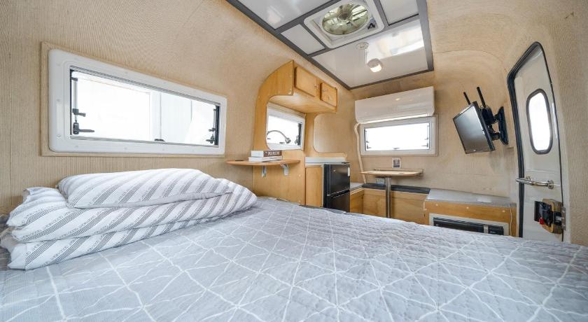 江陵 Gangneung Travel Good Camping Pension 2つ星 ゲストハウス 眺望