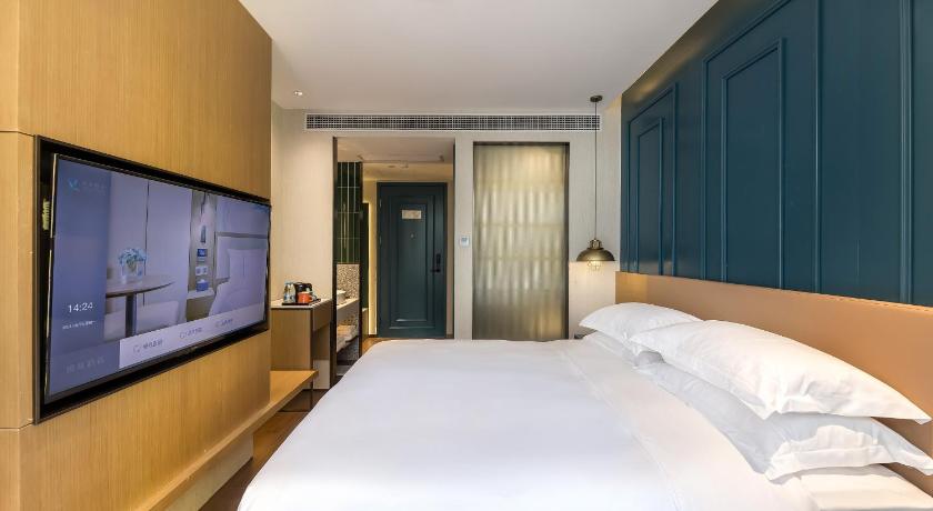 Image of King View 11