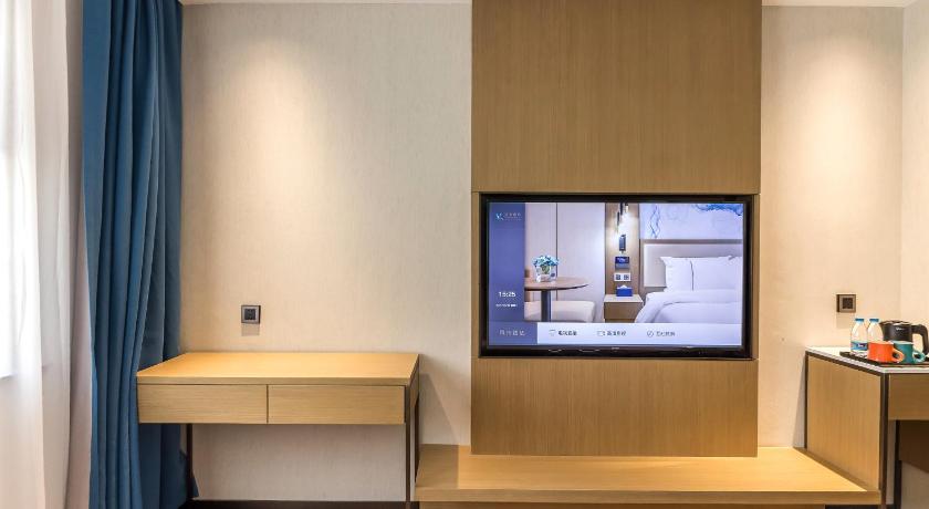 Image of Comfort King Room 12