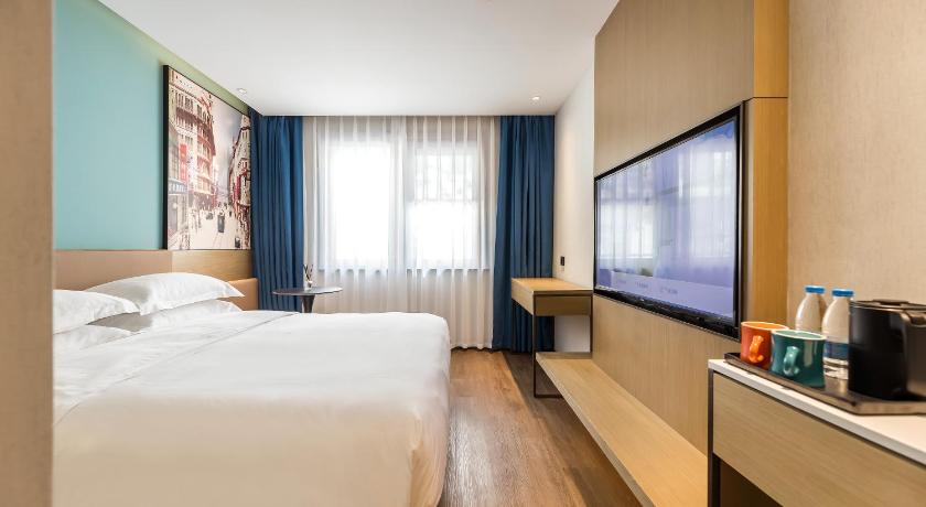 Image of Comfort King Room 6