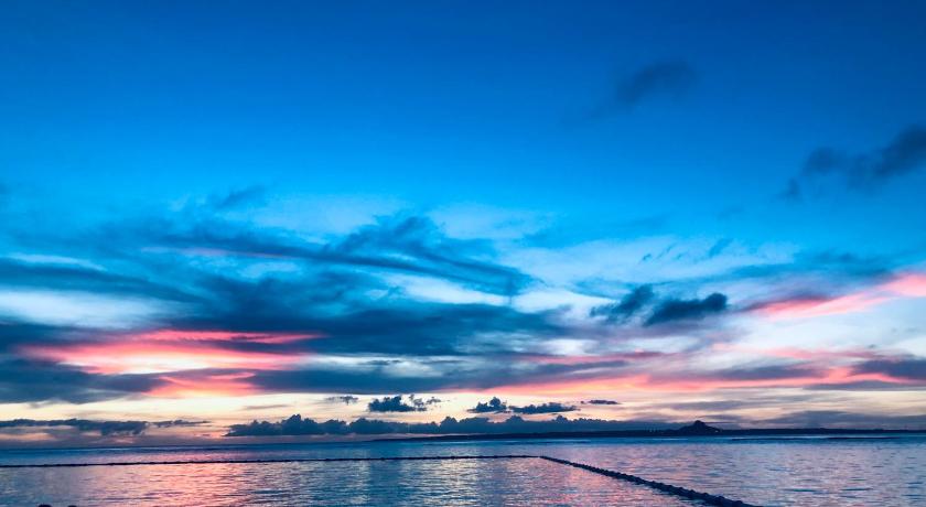 沖縄本島 白の楽園 Villa Blanc F 3つ星 シングルルーム スイート