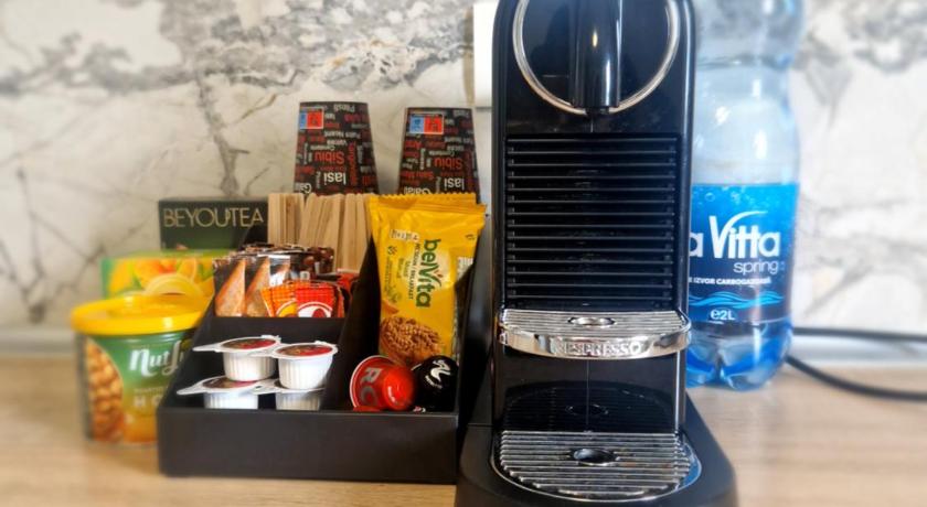 ティミショアラ Casiana Apartments 3つ星 シングルルーム レストラン