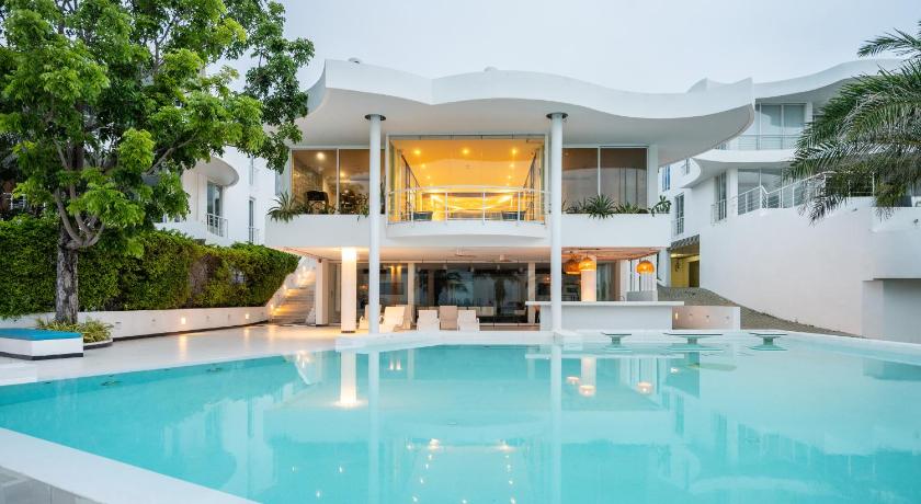 パタヤ Pure Sunset Beach - Ocean View Room, Pattaya 4つ星 ホテル レストラン