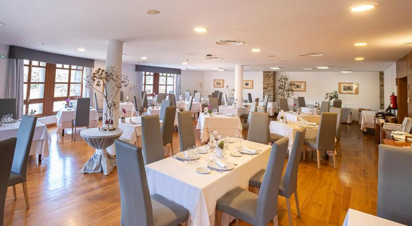 拉德里利亚尔 Hotel Hurdes Reales 4星级 酒店 泳池