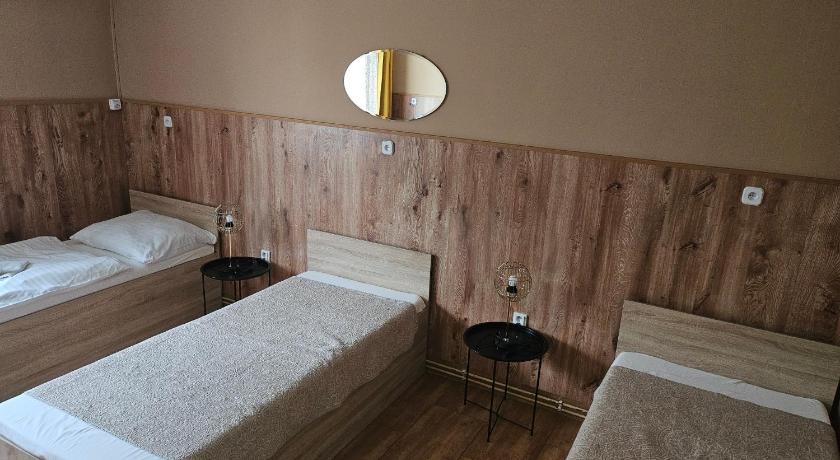 Image of Triple Room 13