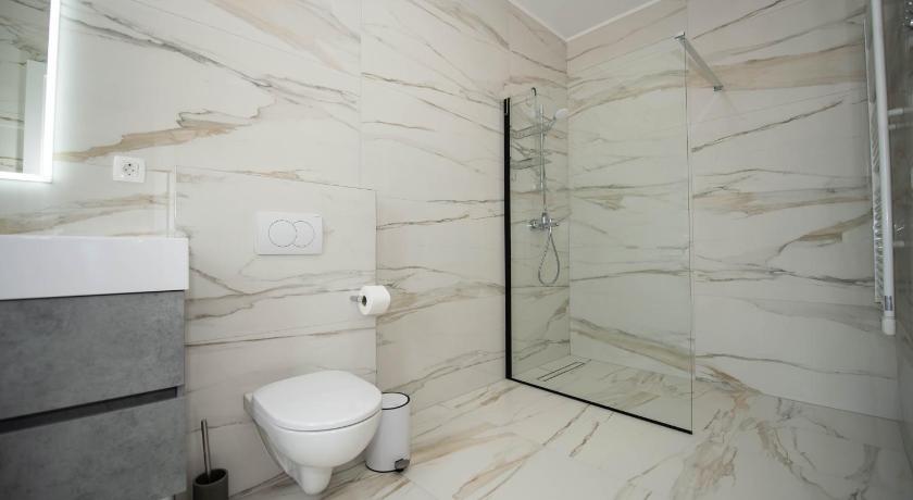 Image of One-Bedroom Apartment with Balcony 2