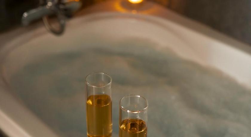Zdjęcie: Premier With Bathtub (Premier with Bathtub) 14