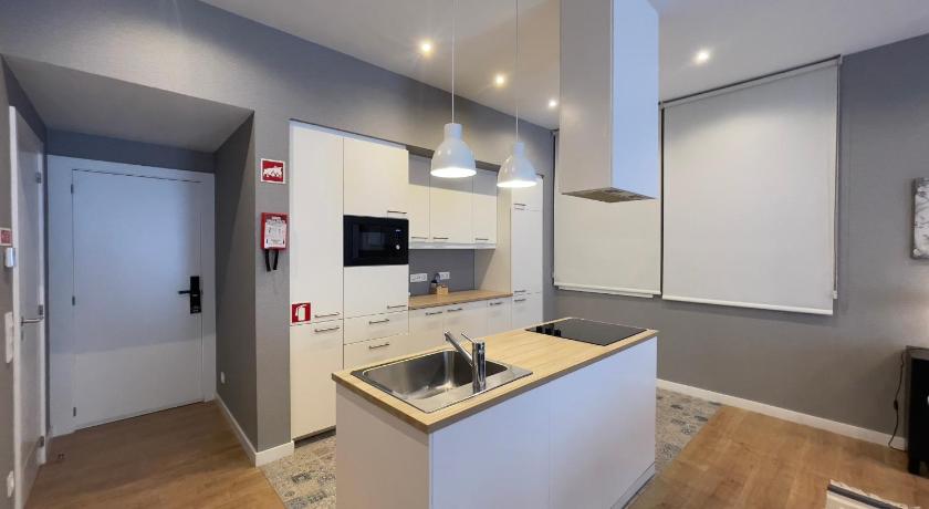 ポルト MyTrip Porto 4つ星 ホテル レストラン