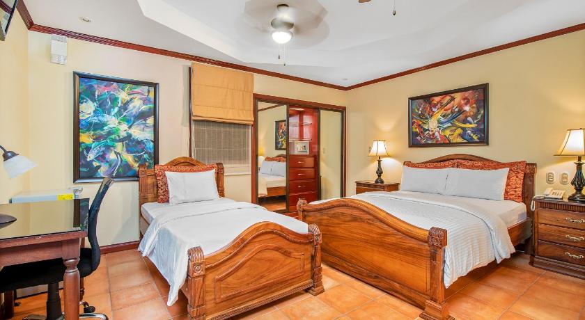 Image of Family Suite 0