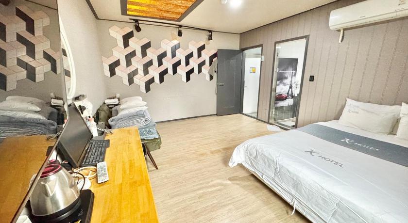 水原 Suwon Yeongtong K Hotel ホテル ロビー