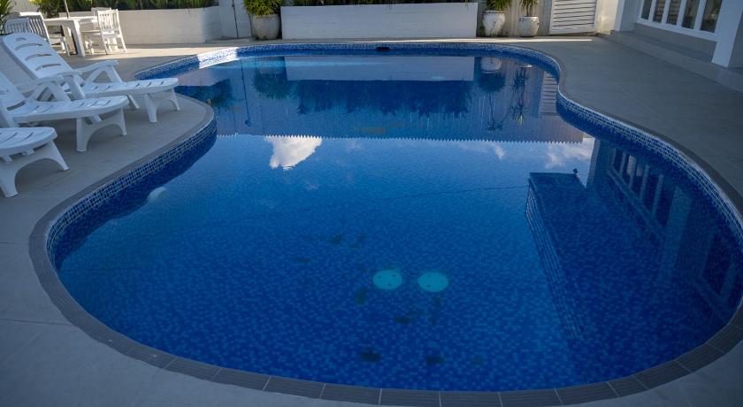Sailor’s Beach Resort - image 8