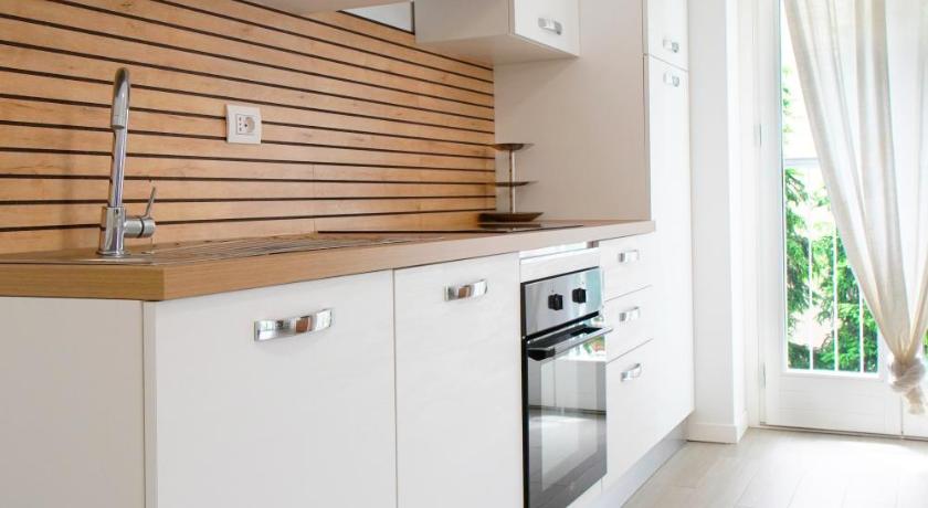 レッコ CASA IDEALE TIM Appartmanti moderni vicina al centro 3つ星 ゲストハウス 眺望