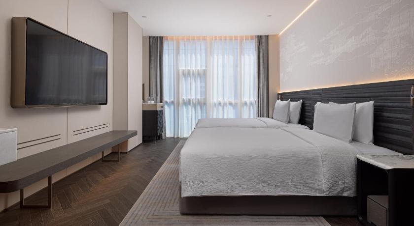 Image of Deluxe Twin Room 0