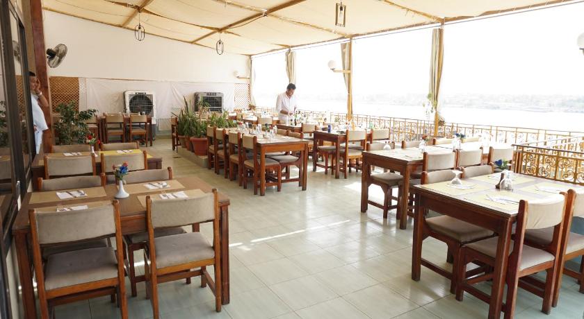 New Saint Catherine Hotel - image 9