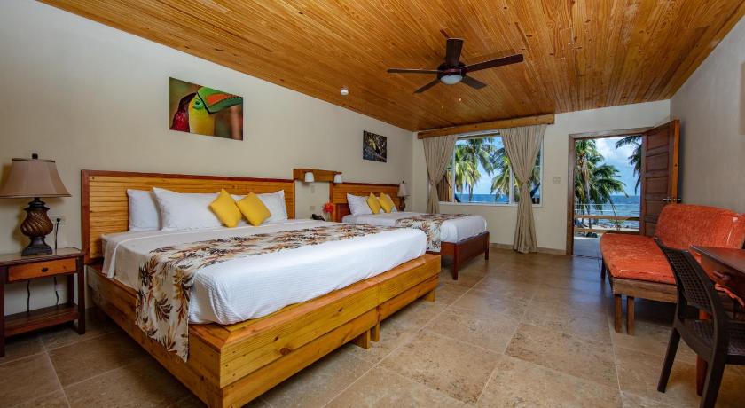 Pelican Beach Resorts Dangriga