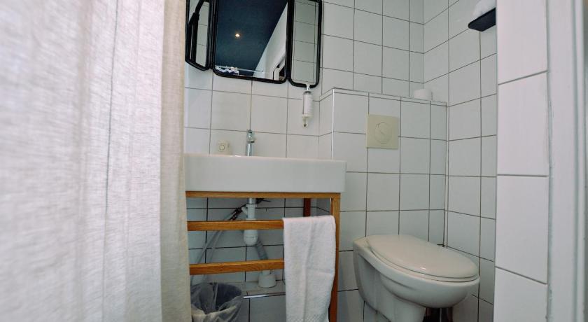 Image of Double Room 13
