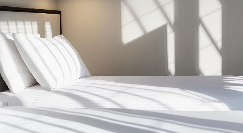 Image of Twin Room 8
