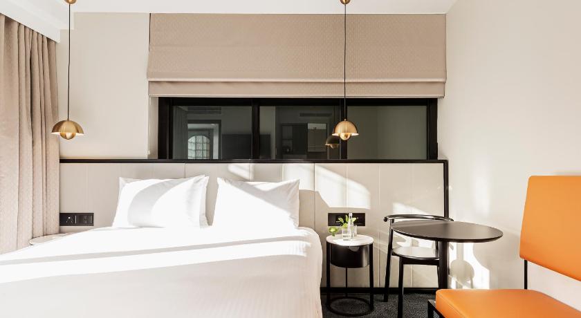 Image of King Room 5