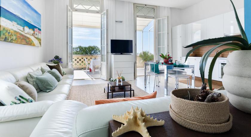 Amazing Sea View Flat