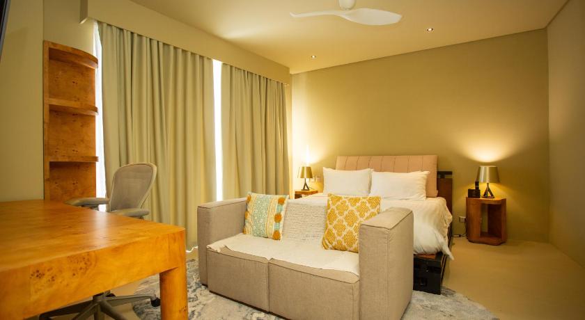 Image of 2 Bedroom Penthouse with Jacuzzi 4