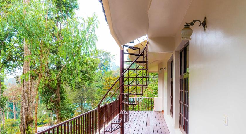 T Cherry Villa by Le Montfort - image 7