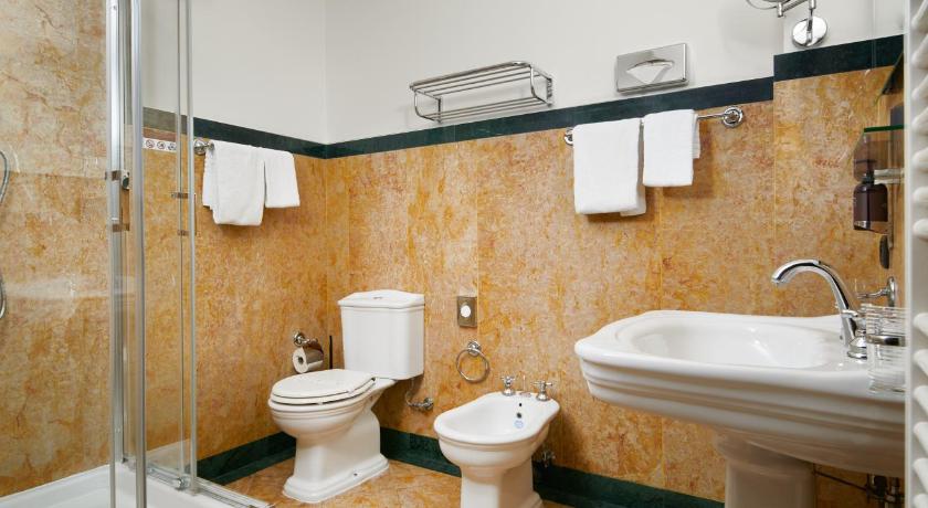 Image of Junior Suite 2