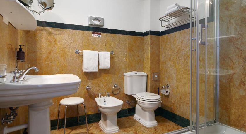 Image of Economy Double 7