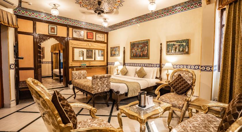 Image of Royal Suite with Free Pick up on Arrival only from Train or Bus station 10