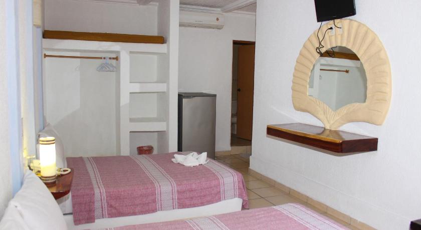Image of Standard Double Suite 11