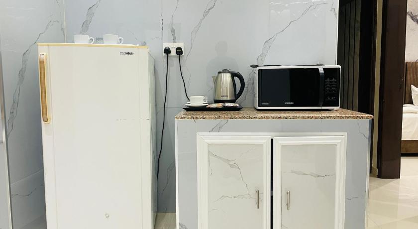 Image of Two-Bedroom Apartment 11