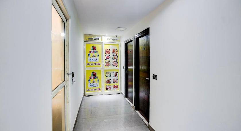 kings Court Pitampura - image 11