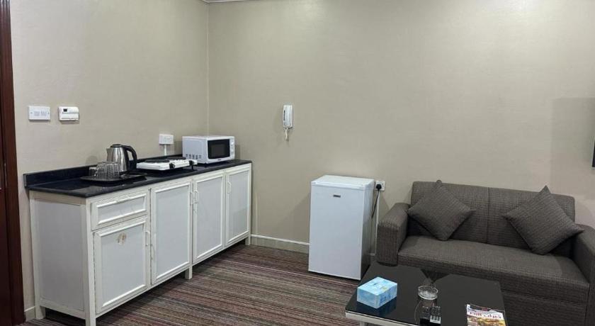 クウェートシティ Pyramiza Fahaheel بيراميزا الفحيحيل 4つ星 ゲストハウス プール