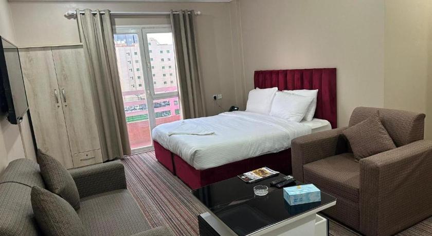 クウェートシティ Pyramiza Fahaheel بيراميزا الفحيحيل 4つ星 ゲストハウス スイート