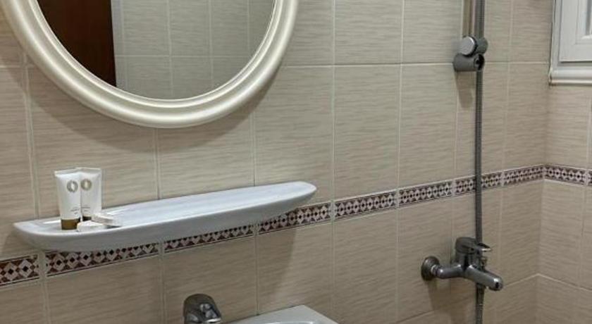 クウェートシティ Pyramiza Fahaheel بيراميزا الفحيحيل 4つ星 ゲストハウス ロビー