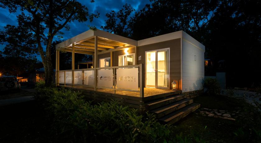 Mobile Homes - FKK Nudist Camping Solaris photo