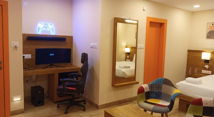 Coral Hotel - image 8