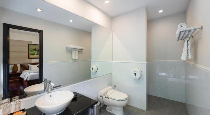 Image of 3-Bedroom Garden View Villa With Private Pool 2
