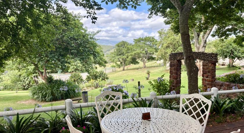 Luitersbos Eight Bells Mountain Inn 4-Star Hotel suite