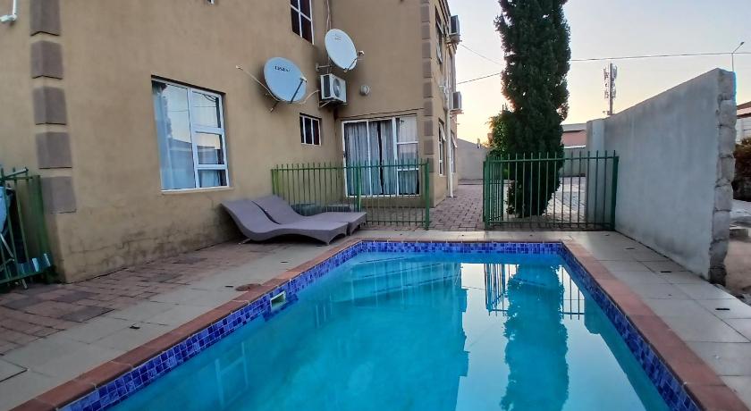 Kimberland Guest House Block 10