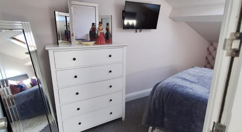 Image of Standard Double Room 4