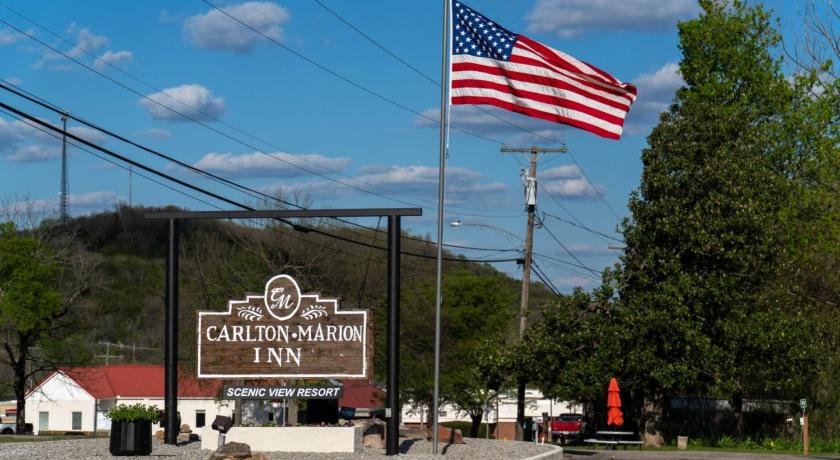 옐빌 Carlton Marion Inn 숙소 객실