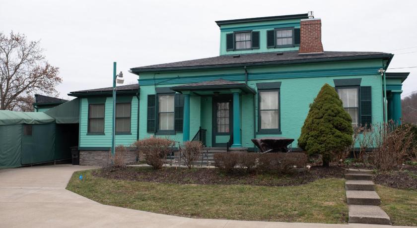 해먼즈포트 The Nautilus at JS Hubbs Guest House 4성급 숙소 로비
