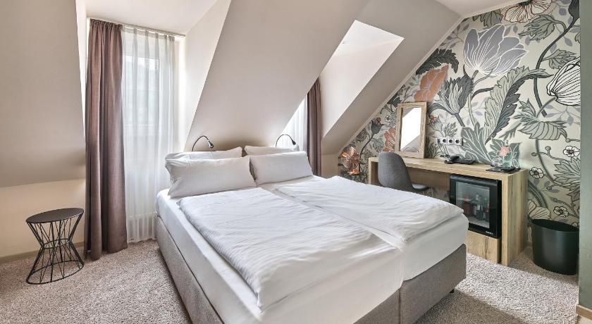 Standarta divvietīgs numurs (1&nbsp;gulta) ar skatu uz pilsētu (Standard Double Room with City View) attēls 4