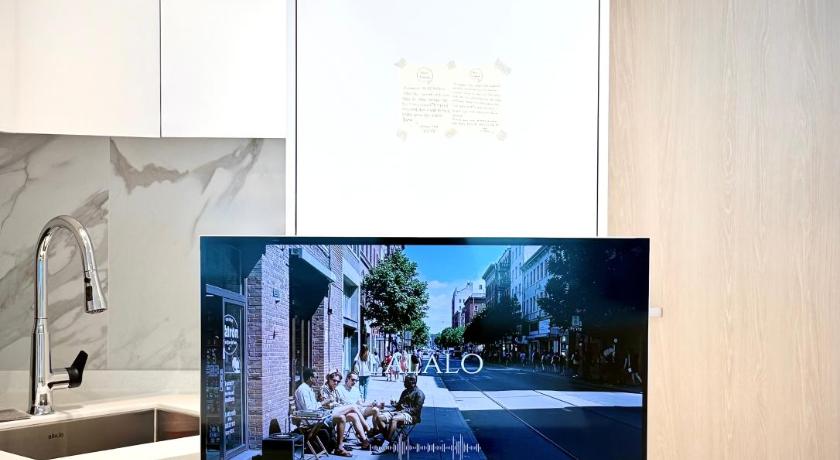 서울 HausKomma 서울 홍대,이태원,명동 짐보관 무료 주차 엘레베이터 새아파트 3성급 숙소 부대시설