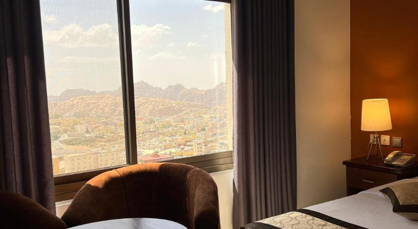 Imagem de Quarto Duplo ou Twin Deluxe com vista para a montanha (Deluxe Double or Twin Room with Mountain View) 0