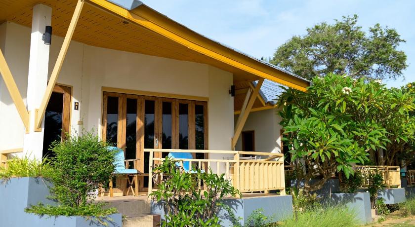 Image of Deluxe Triple Room for 3 People 6